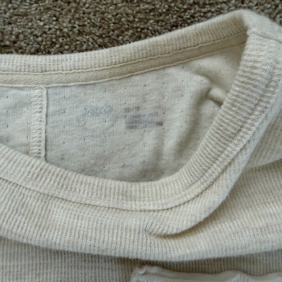 Aerie Cream Set - Picture 3 of 3